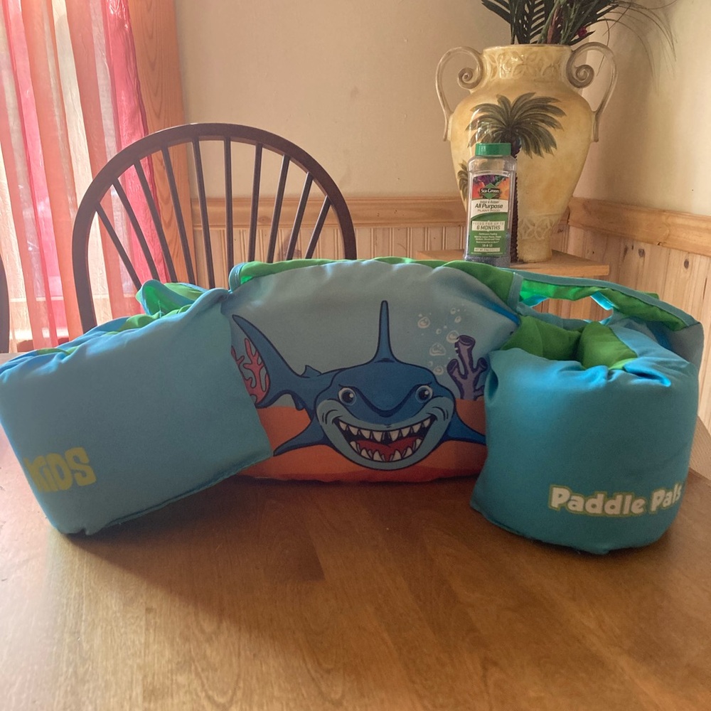 Paddle Pals learn to swim vest